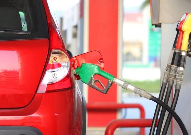  Entra em vigor MP que altera tributação da gasolina e do álcool