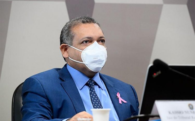  Senado aprova indicação de Kassio Nunes Marques para ministro do STF