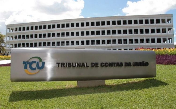  Petrobras é denunciada ao TCU por contratação irregular de escritórios de advocacia estrangeiros
