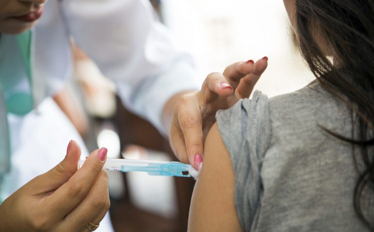  MPs e Defensoria firmam acordo com Natal para acelerar vacinação contra Covid-19