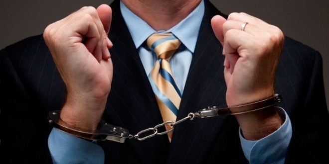  Advogados e diretor de vara são condenados por fraudar processos