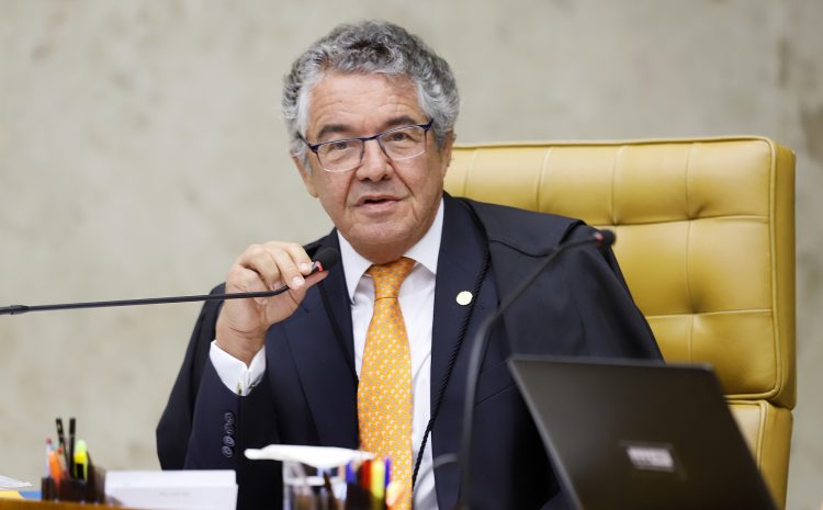  STF envia à PGR notícia-crime contra Bolsonaro por gastos com alimentos