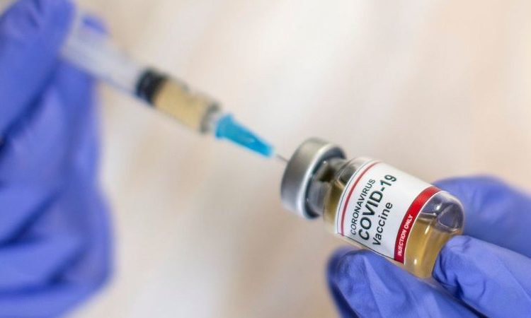  Advogado é condenado a pagar R$ 11 mil após processar prefeito para evitar vacina
