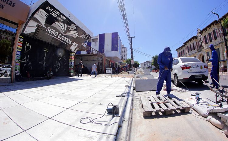  Prefeitura investe em melhorias de calçadas em todas as regiões de Natal