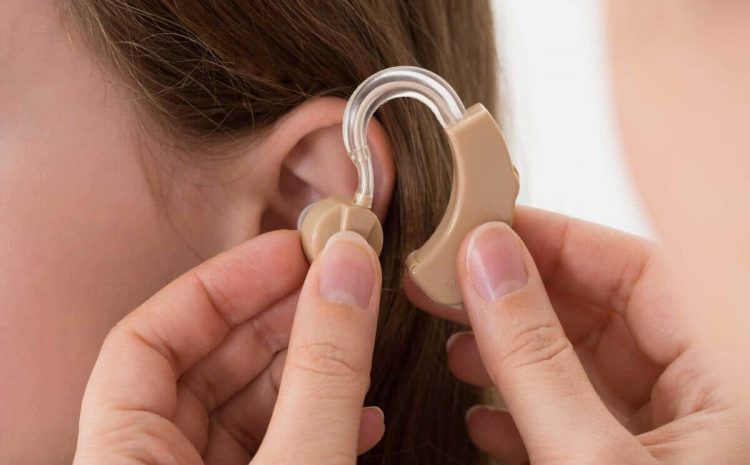  Plano de saúde não é obrigado a custear aparelho auditivo externo, decide STJ