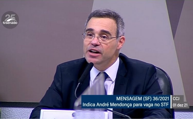  SABATINA NA CCJ: “Na vida, a Bíblia. No Supremo, a Constituição”, diz André Mendonça