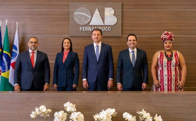  Fernando Ribeiro toma posse como presidente da OAB Pernambuco