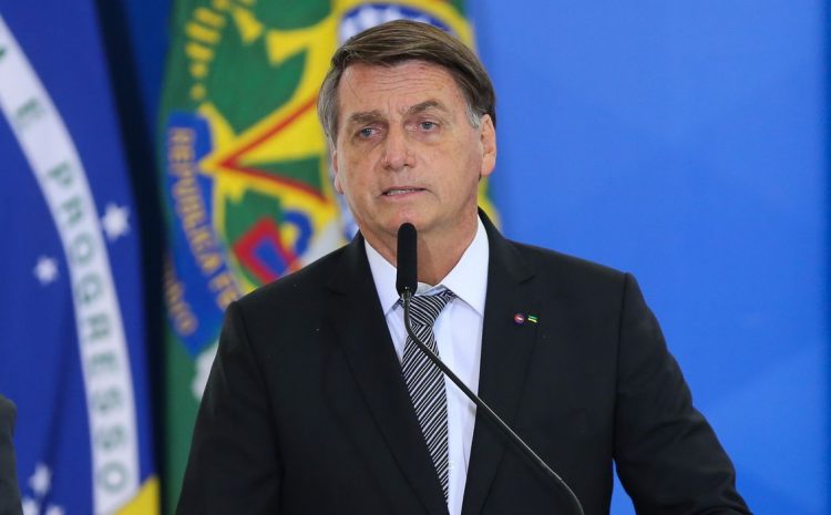  STF envia à PGR notícia-crime de advogado contra Bolsonaro por faltar depoimento