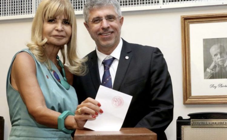  Sydney Sanches é eleito novo presidente do Instituto dos Advogados Brasileiros  