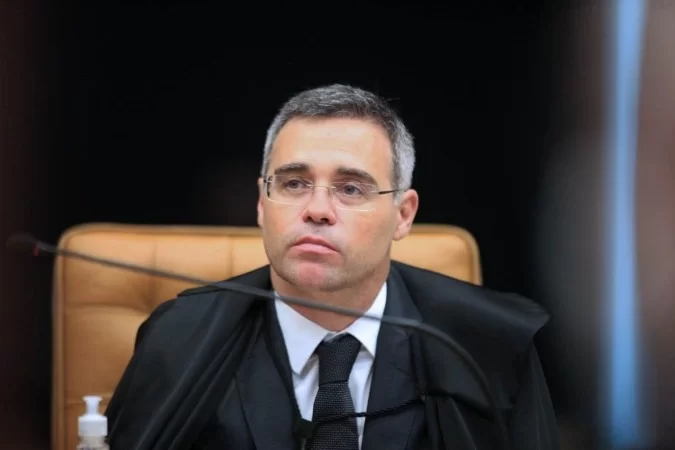  Instituto pede que André Mendonça se declare suspeito na ‘revisão da vida toda’