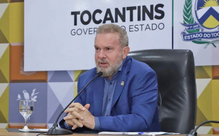  Afastado pelo STJ por suspeita de corrupção, governador do Tocantins renuncia ao cargo
