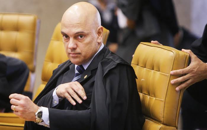  A SAGA CONTINUA: Moraes multa Silveira em mais R$ 135 mil por não cumprir cautelar
