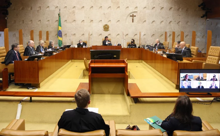  STF mantém decisão contra prazo para Câmara analisar pedidos de impeachment de Bolsonaro