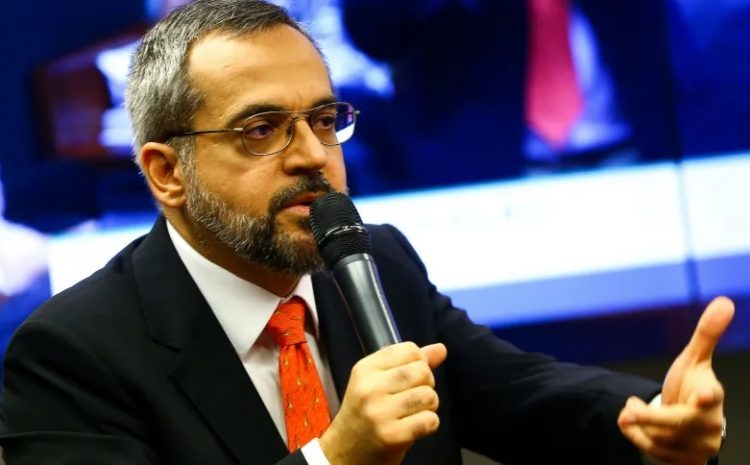  Moraes envia investigação sobre falas de Weintraub à Justiça Federal