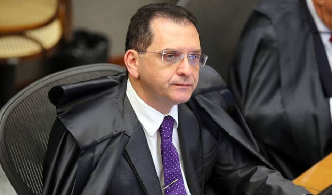  JUSTA CAUSA PROVADA: Ministro do STJ anula multa contra advogado que faltou a júri em SP
