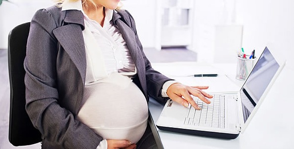 Servidora tem direito a adicional de insalubridade durante licença-maternidade