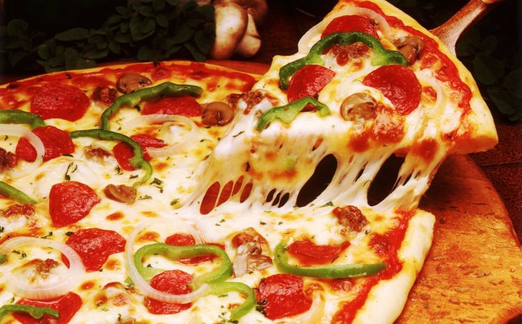  TERMINOU EM PIZZA: Na Bahia, juiz homologa acordo com pagamento em 30 pizzas, sem borda recheada e adicionais
