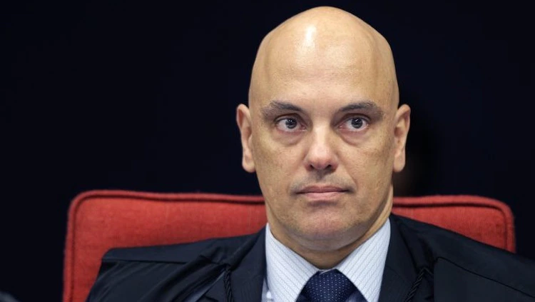  SIGILO LEVANTADO: Moraes torna públicos documentos e operação contra empresários foi baseada em mensagens