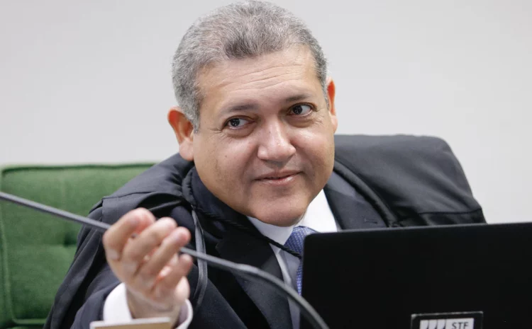  Ministro Nunes Marques restabelece direitos políticos de José Roberto Arruda