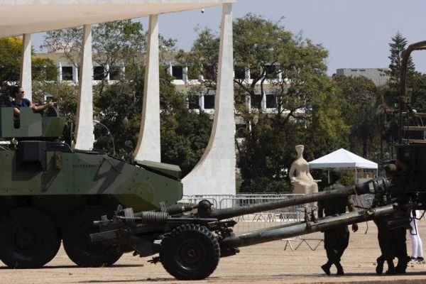  STF reforça a segurança e terá barreira antidrone no 7 de Setembro para evitar ataques