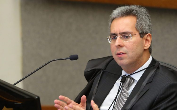  STJ afasta IR na fonte sobre simples transferência de cotas de fundo de investimento a herdeiros