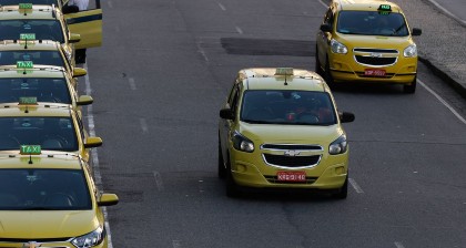  STF mantém lei que isenta IPVA de táxis adquiridos por meio de leasing