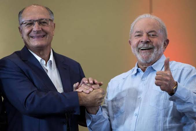  DIPLOMA DE ELEITOS: TSE confirma diplomação de Lula e Alckmin para o dia 12 de dezembro
