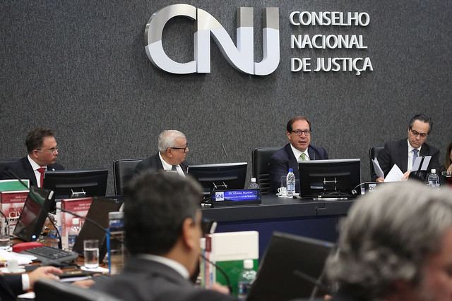  CNJ abre processo contra magistrado do TRT-RS por manifestações políticas nas redes