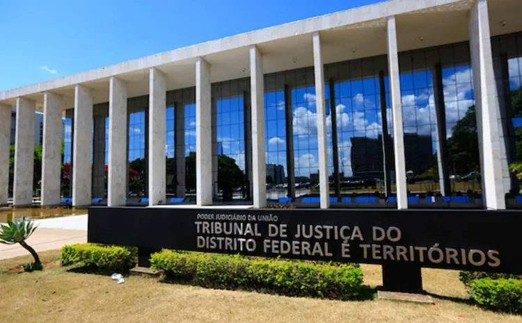  TJ-DF, governo do DF e OAB assinam acordo para facilitar acesso à Justiça