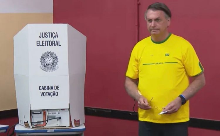  ‘MAU FUNCIONAMENTO’: Bolsonaro e PL pedem ao TSE anulação de votos em parte das urnas