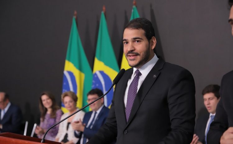  PROTEÇÃO JURÍDICA: Novo ministro da AGU,  Jorge Messias quer reforçar papel do órgão na defesa da democracia