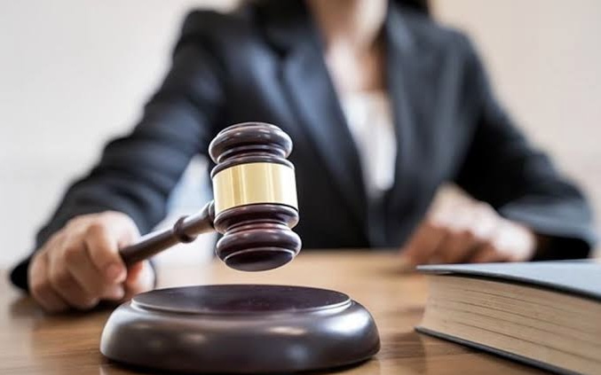  MÚLTIPLAS FUNÇÕES: Juízas deixam ascensão profissional em segundo plano por motivos familiares, diz pesquisa