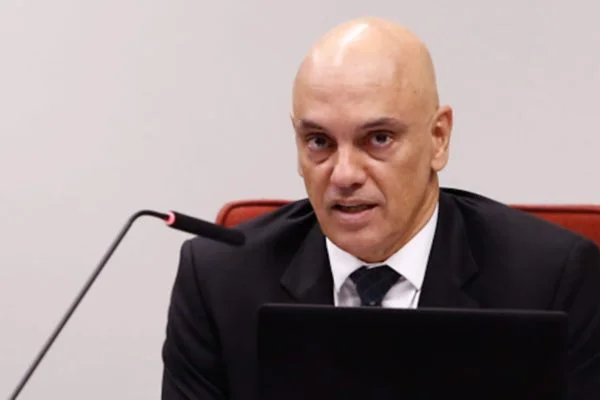  Moraes defende responsabilizar plataformas digitais por conteúdo