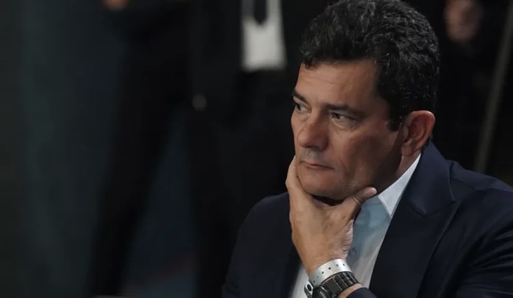  MORO ENTRE OS ALVOS: PF faz operação contra facção que planejava mortes e sequestros de autoridades e familiares