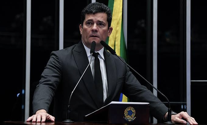  EX-JUIZ SEGUE EM AÇÃO: Moro desarquiva projeto que pode obrigar Lula a escolher novo PGR em lista tríplice