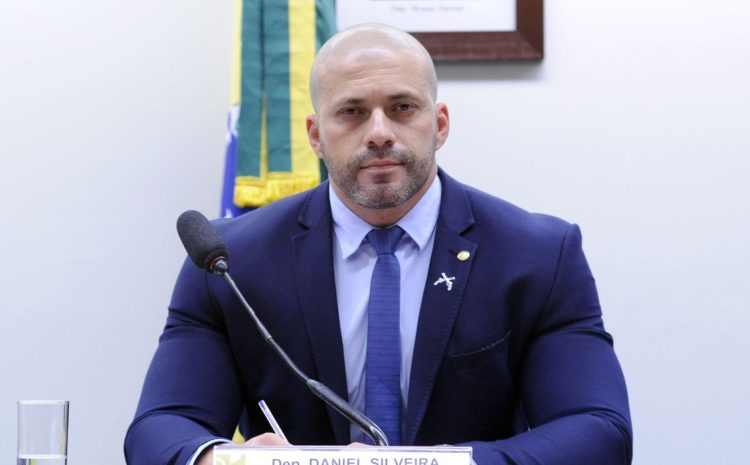  BENEFÍCIO DADO POR BOLSONARO: STF adia conclusão de julgamento sobre indulto a Daniel Silveira