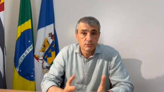  TJ-SP determina bloqueio de bens de prefeito por contratação de empresa sem licitação