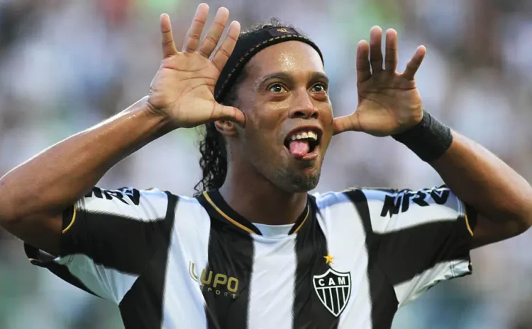  Justiça de MG manda bloquear R$ 8,4 milhões do Atlético-MG por dívida com Ronaldinho Gaúcho