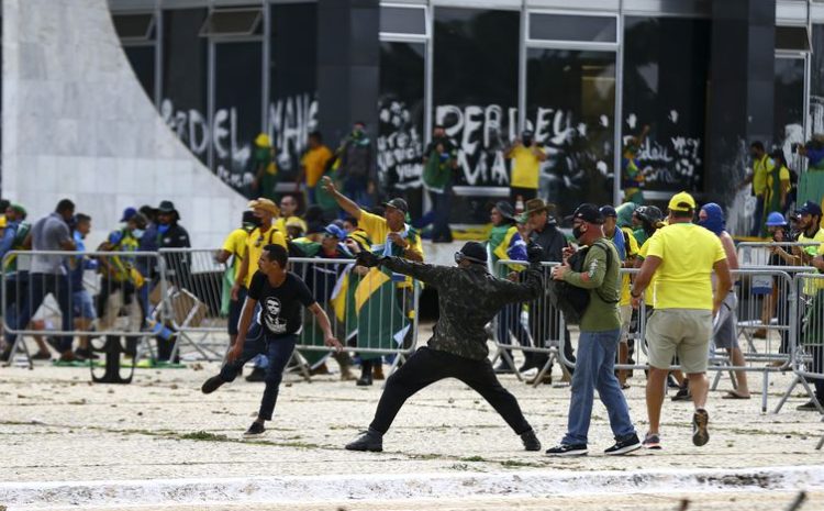  STF inicia julgamento de mais 45 pessoas envolvidas nos atos golpistas