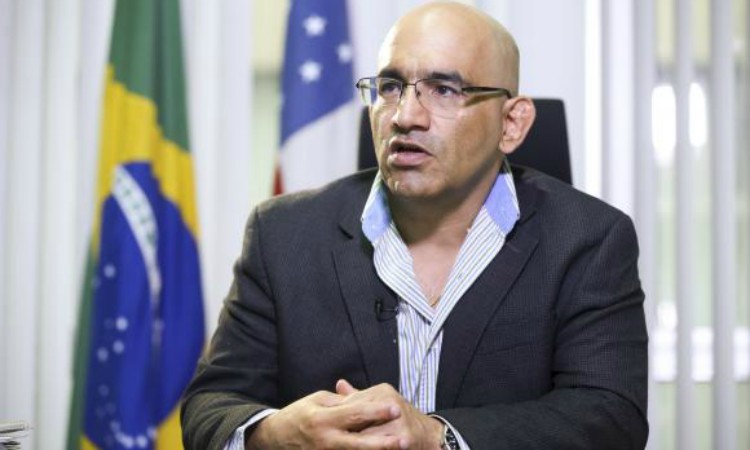  DE VOLTA  ÀS REDES: Corregedor do CNJ revoga bloqueio dos perfis de juiz crítico da Lava Jato