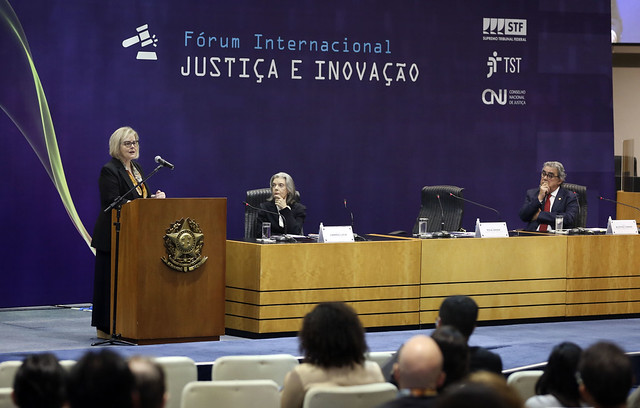  Desafios do avanço tecnológico no Judiciário pautam abertura de evento sobre inovação