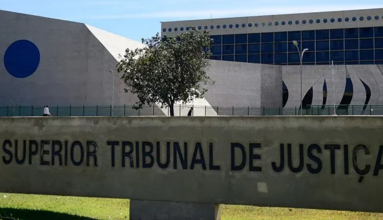  Julgamento que pode resultar em nova prisão de líder do PCC é adiado no STJ