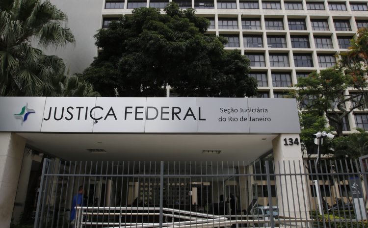  Justiça Federal condena União a ressarcir gastos com armazenagem de carga em porto