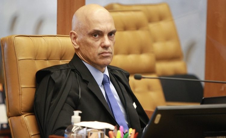  Moraes suspende trâmite de processos que tratam da “revisão da vida toda” em todo o país