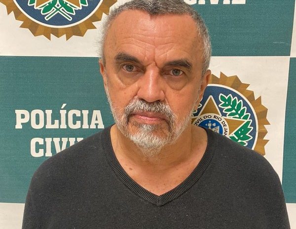  Ator José Dumont é condenado por armazenar pornografia infantil