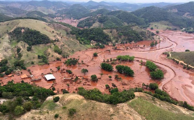  Mineradora Samarco entrega plano de recuperação judicial