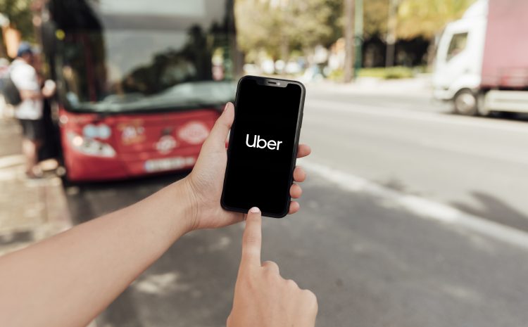  Uber é condenada a indenizar vendedor por falha em repasse de pagamento na Uber Eats