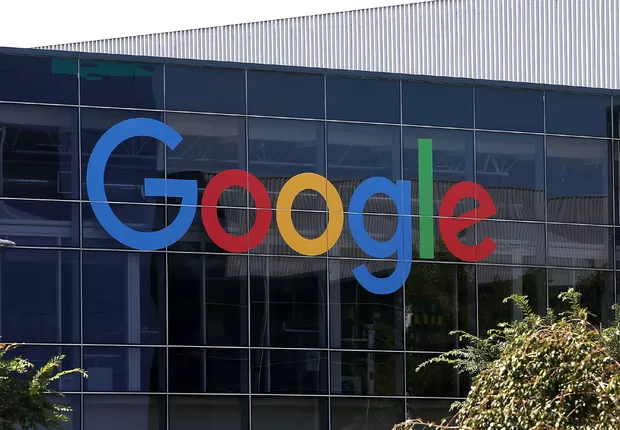  TSE multa Google em R$ 60 mil por descumprimento de decisão