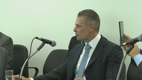  Justiça manda soltar delegado do RJ, Marcos Cipriano