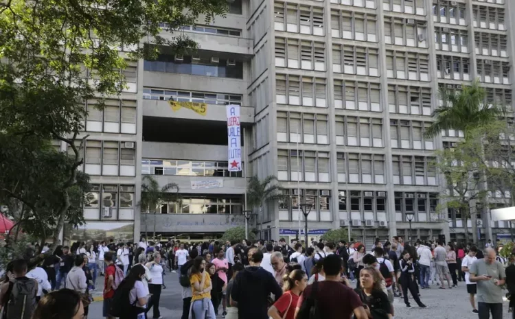  Regime de dedicação exclusiva dos professores da Uerj é mantido pela Justiça